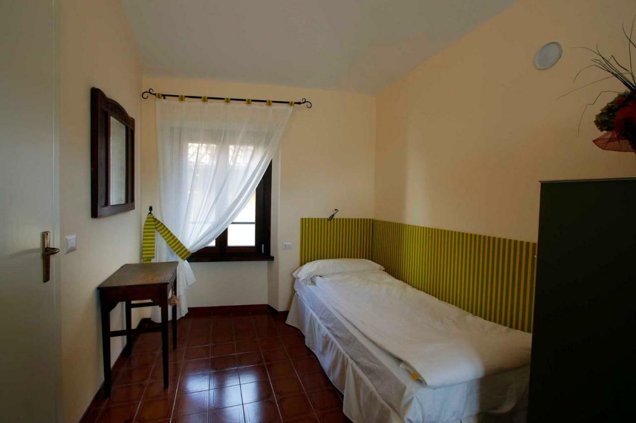 Villa Il Giardino Segreto Luino Exterior foto